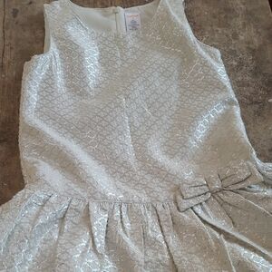 Elegant Silver Sleeveless Dress with Bow